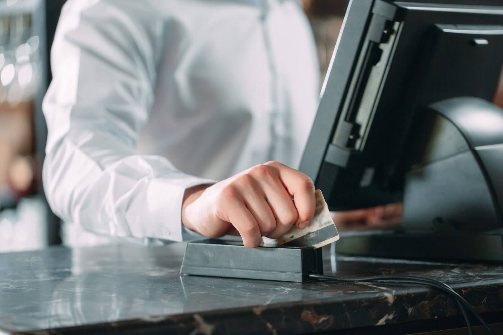 Why Qashier’s Restaurant POS System is Widely Used in Singapore