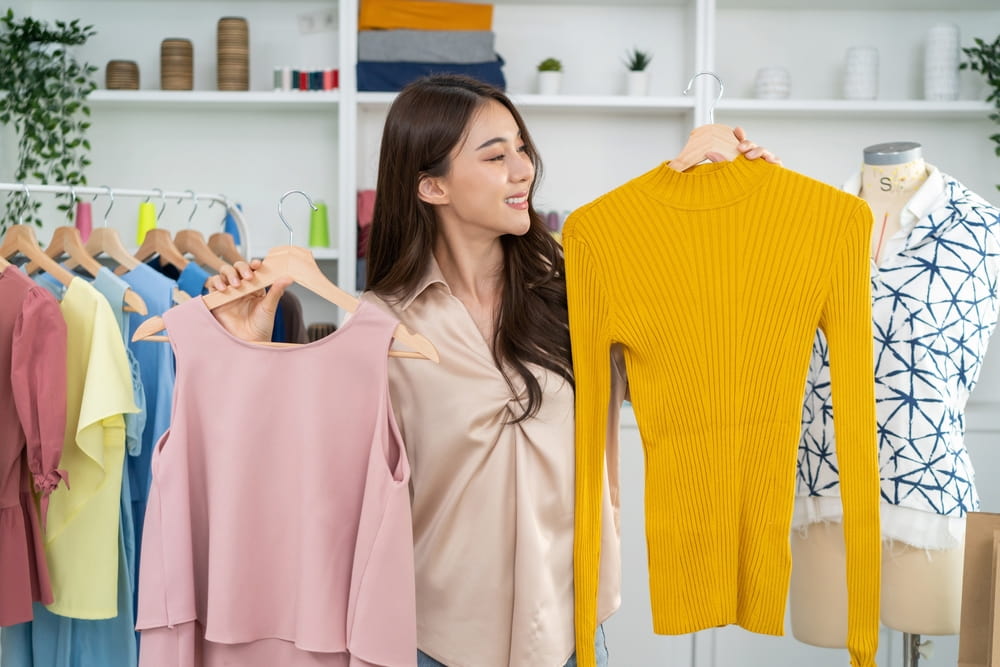 7 เทคนิคการขายเสื้อผ้าให้รวย ลูกค้าติดใจ ยอดขายปัง !
